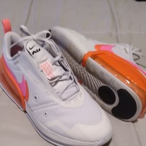 Nike air max up
